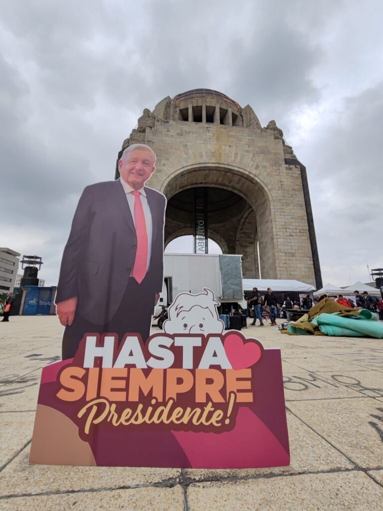 Simpatizantes de la Cuarta Transformación despiden a AMLO en el “Hasta Siempre Presidente Fest

