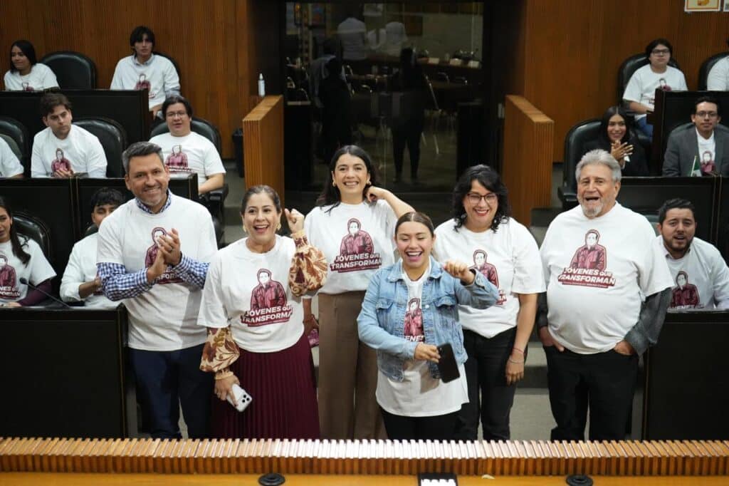 Rinden homenaje a Valentín Campa en el Congreso de Nuevo León con jóvenes de la Cuarta Transformación