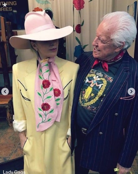 Manuel Cuevas: el mexicano detrás de los looks de Elvis Presley , The Beatles y otras estrellas