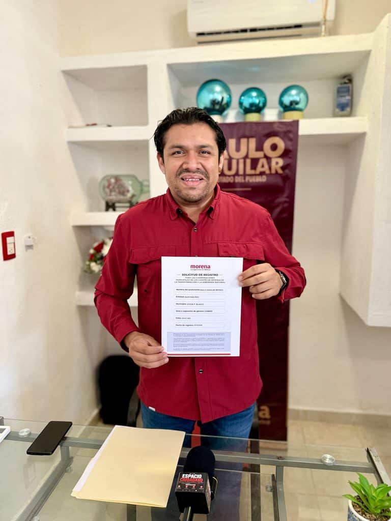 Saulo Aguilar Bernés formaliza su aspiración para coordinar los trabajos de Morena en Othón P. Blanco